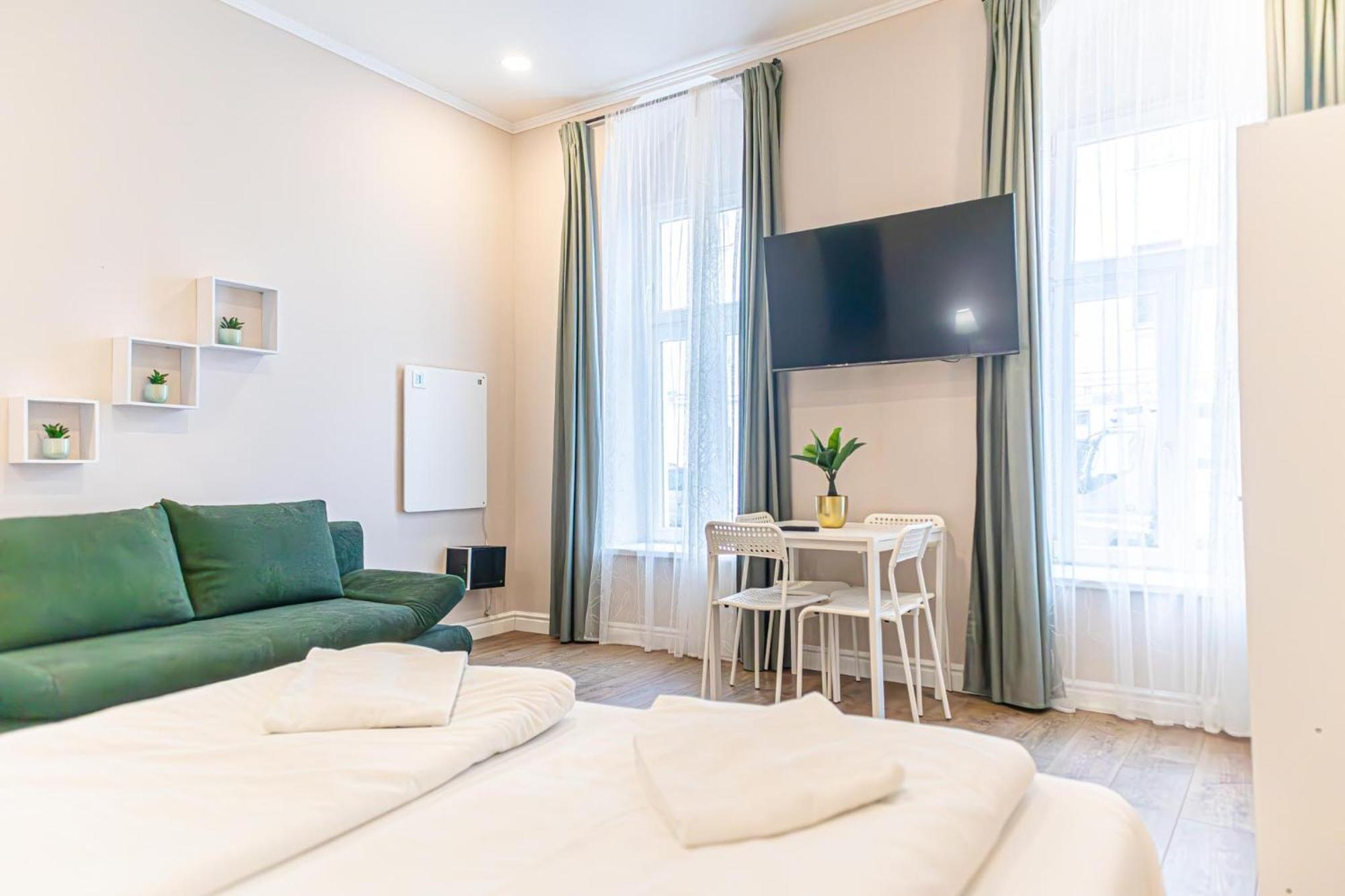 Stylish Studio Apartment Wiener Stadthalle Экстерьер фото